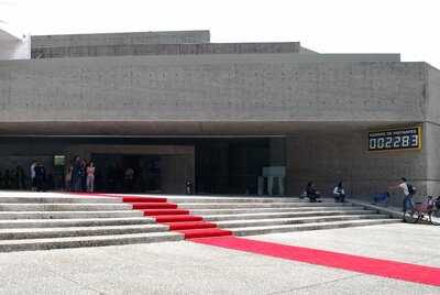 Number Of Visitors by Jens Haaning and SUPERFLEX installed at Museo Tamayo, Mexico City, 2012. 